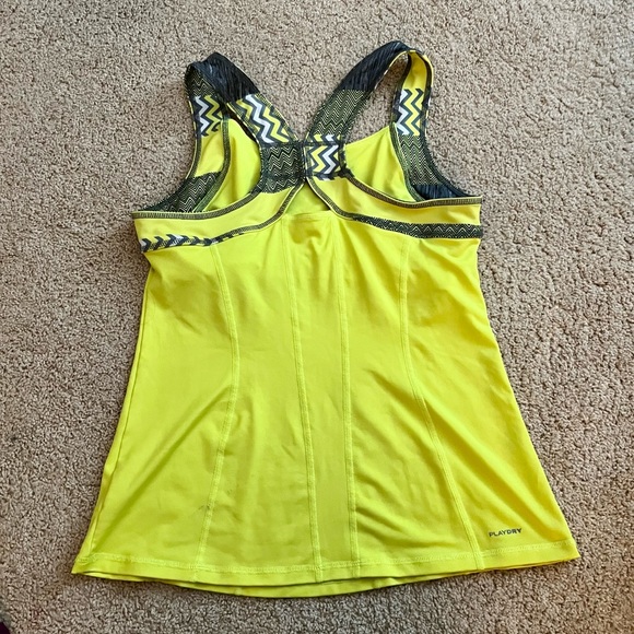Reebok | PlayDry Built-In Bra Tank - Picture 2 of 2